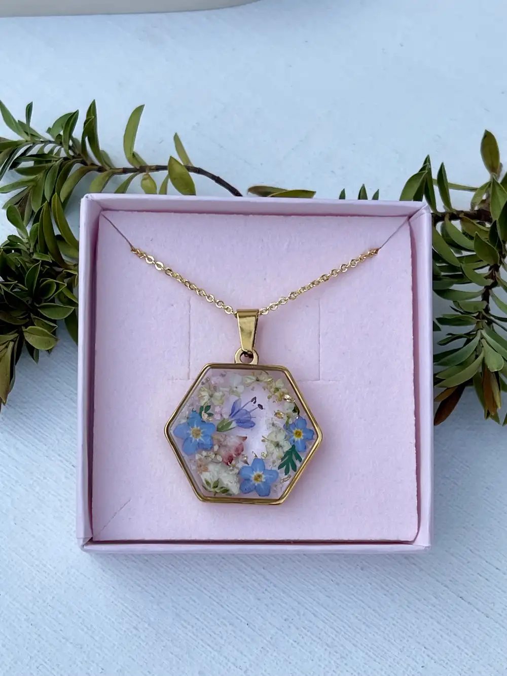 Hexagon necklace with real pressed flowers