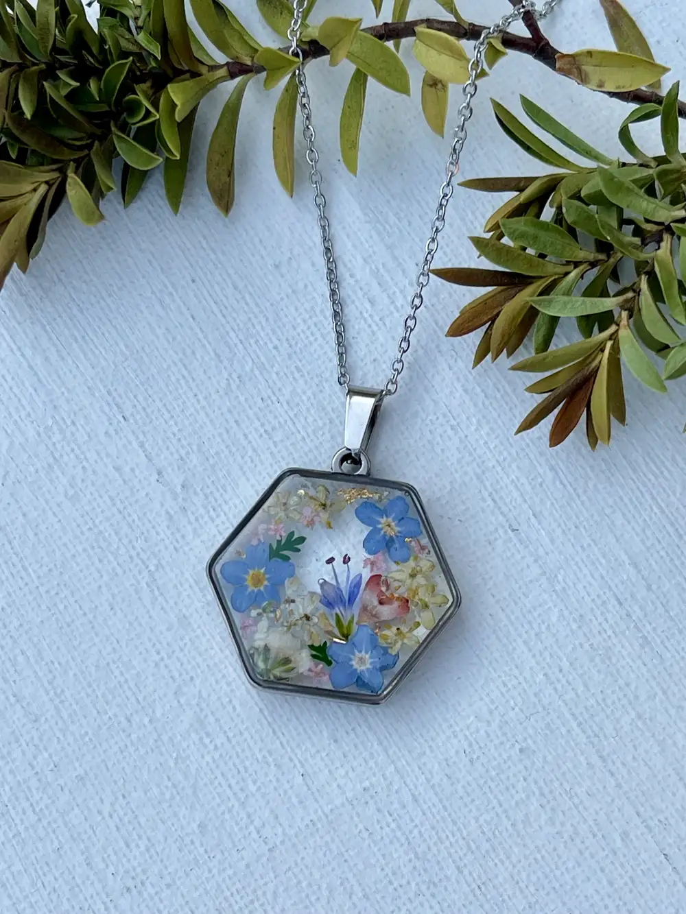 Hexagon necklace with real pressed flowers