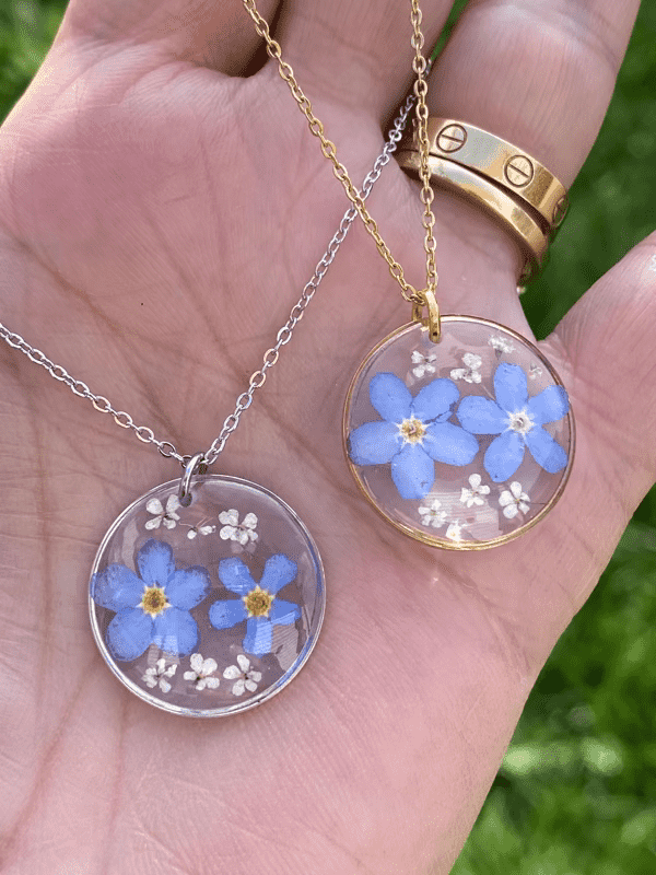 Real forget me not flowers terrarium necklace