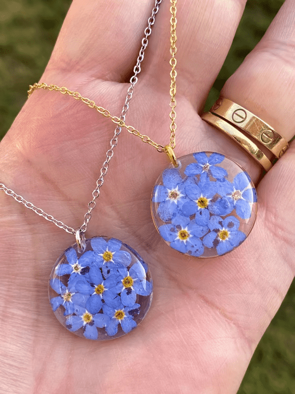 Real forget me not flowers necklace
