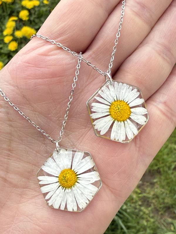 Real Daisy hexagon pendant | April birth month flower