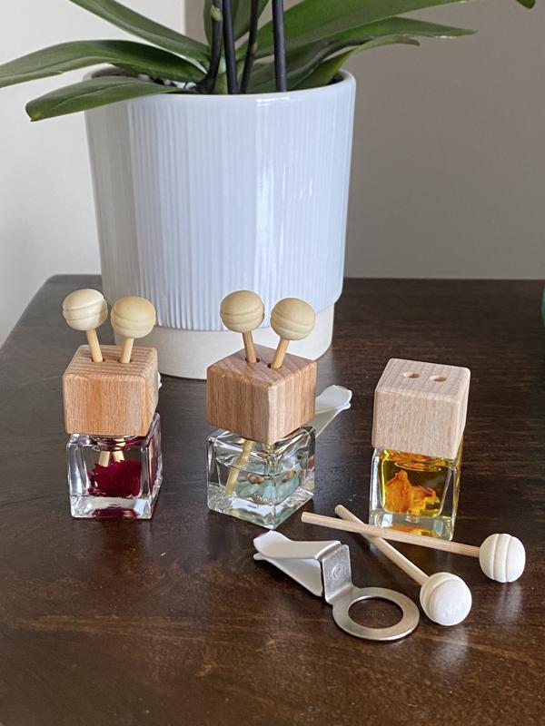 Rose and Oud car diffuser