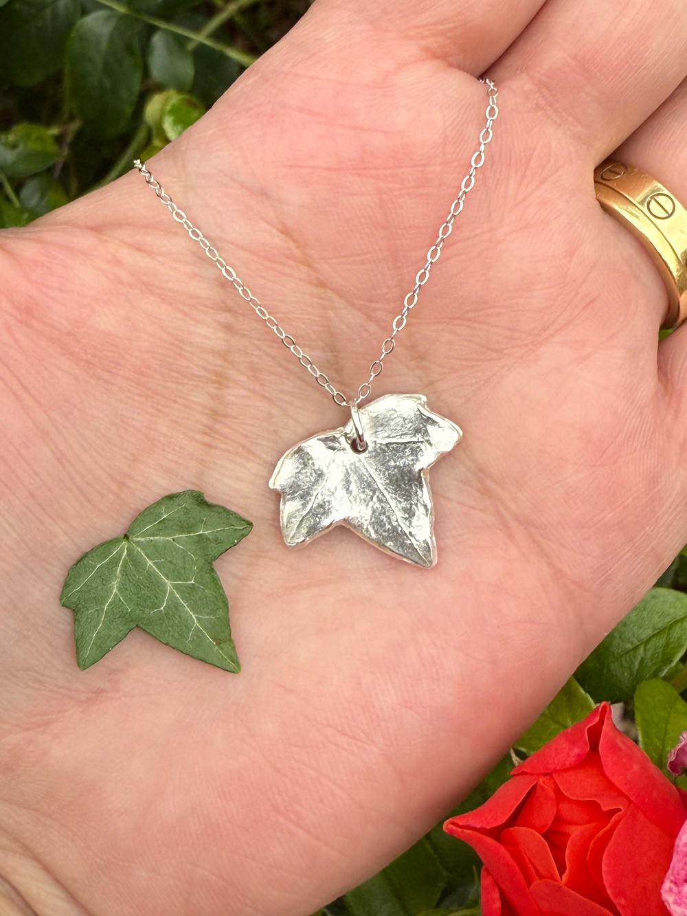 Silver Ivy Necklace