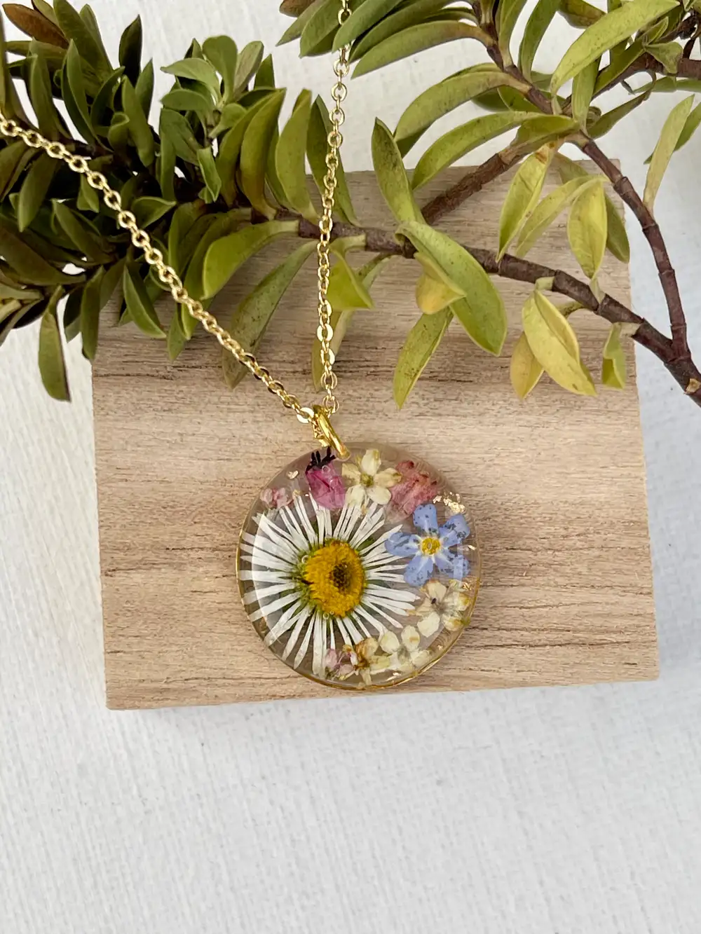 Dainty summer garden necklace with real pressed flowers