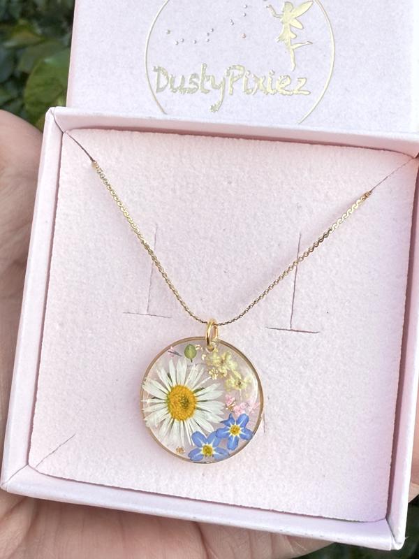 Dainty summer garden necklace with real pressed flowers