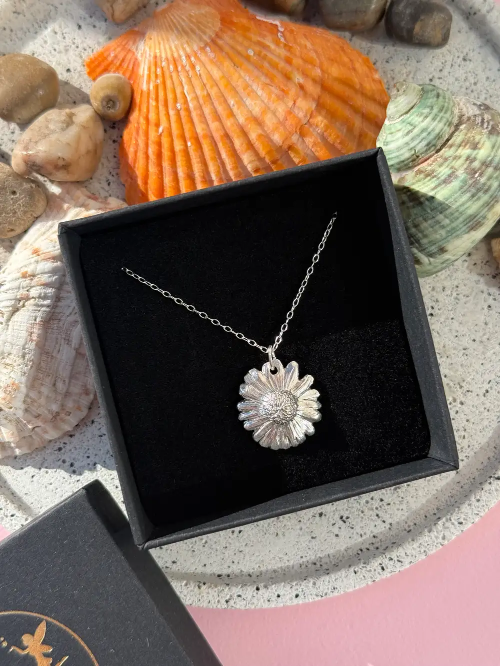 Sterling Silver Daisy Necklace