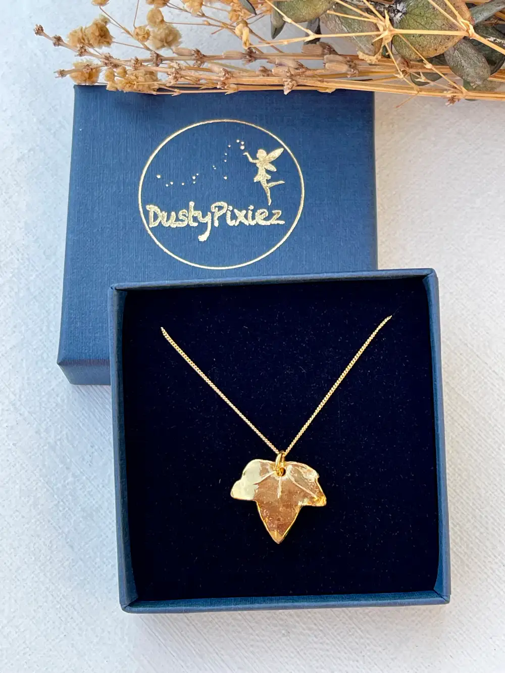 Gold Ivy Leaf Pendant Necklace